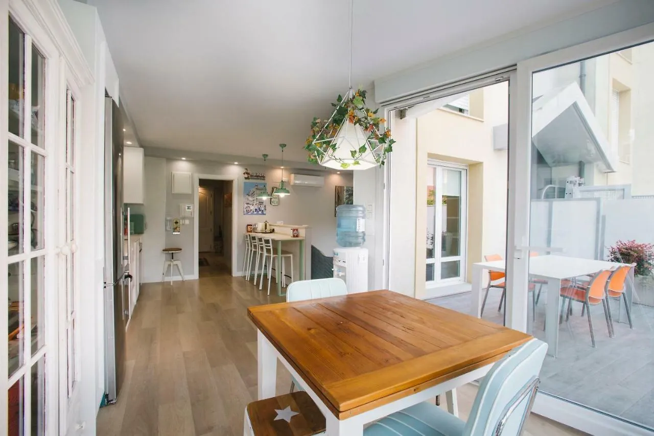 Ondarreta Villa Apartment San Sebastian Spain